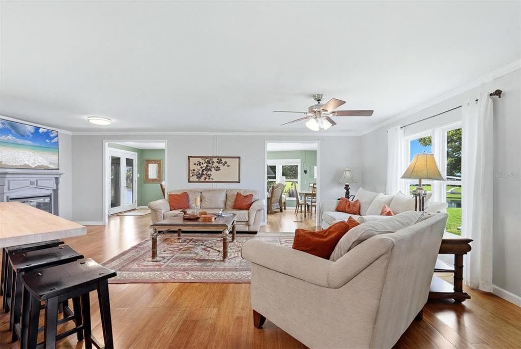 4619 15TH STREET COURT E photo 4