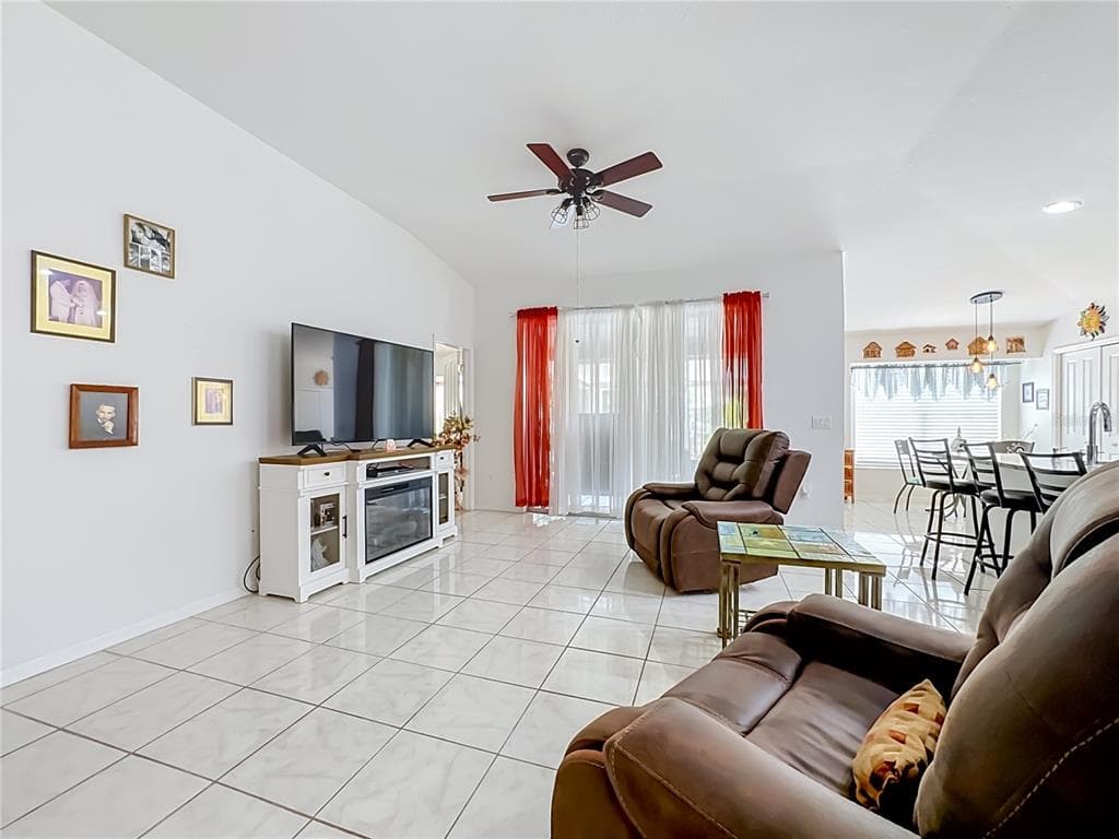 6630 CAMBRIDGE PARK DRIVE photo 22
