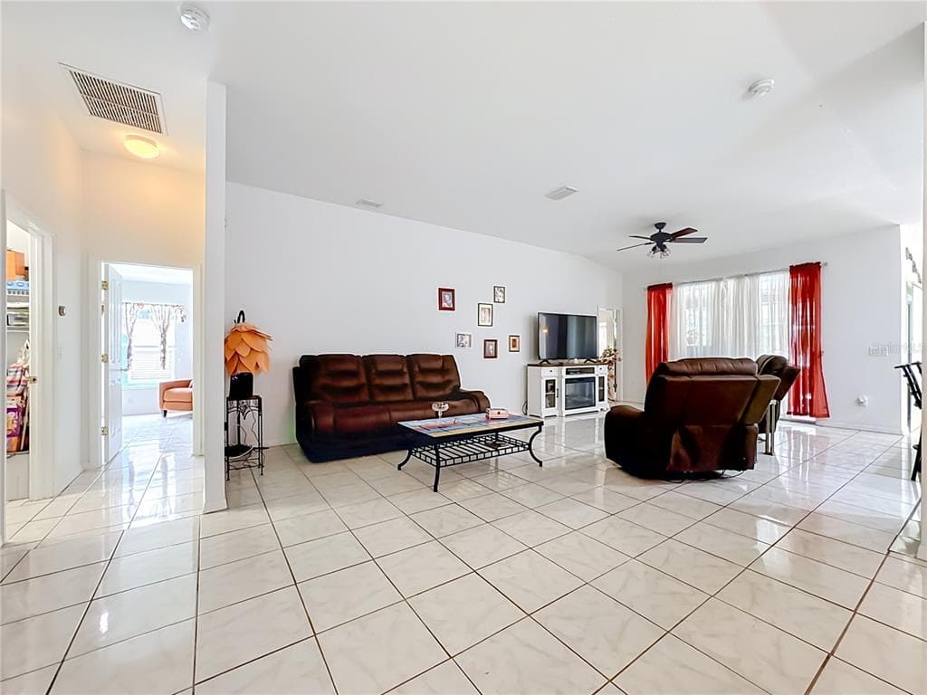 6630 CAMBRIDGE PARK DRIVE photo 20