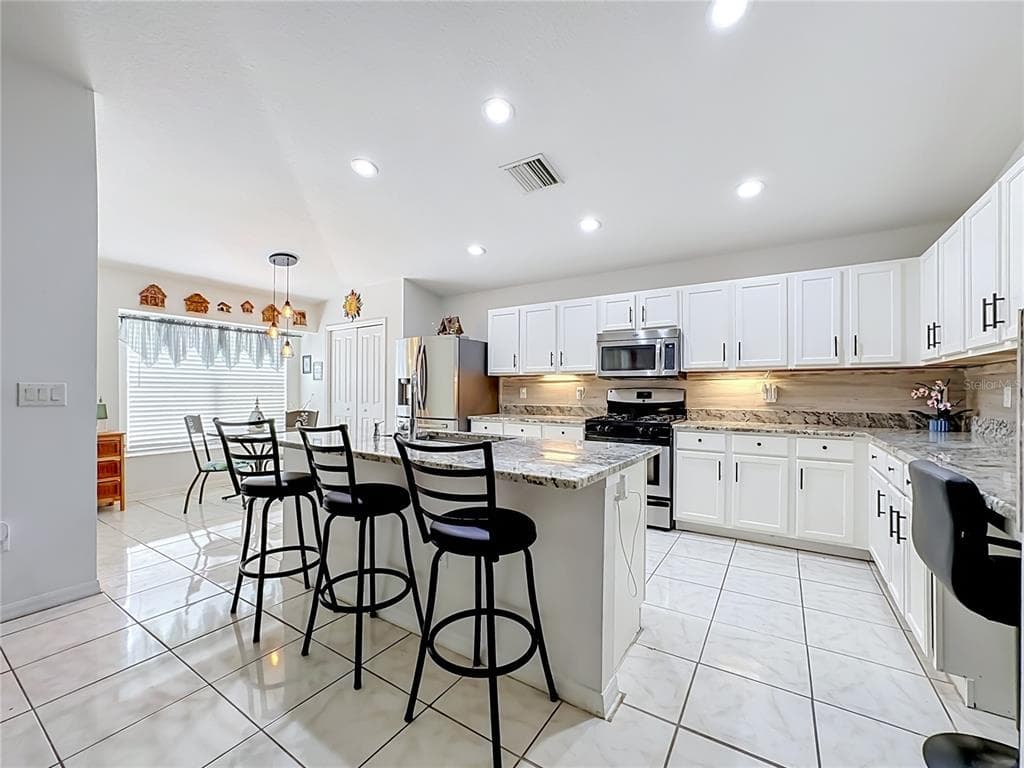 6630 CAMBRIDGE PARK DRIVE photo 9