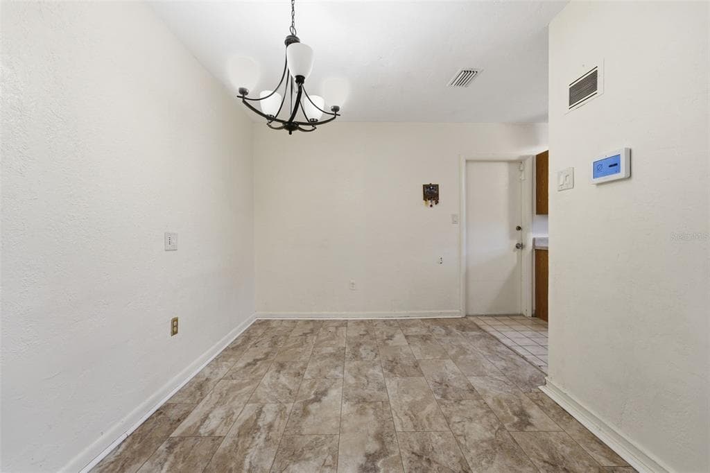 4094 GARDNER DRIVE photo 7