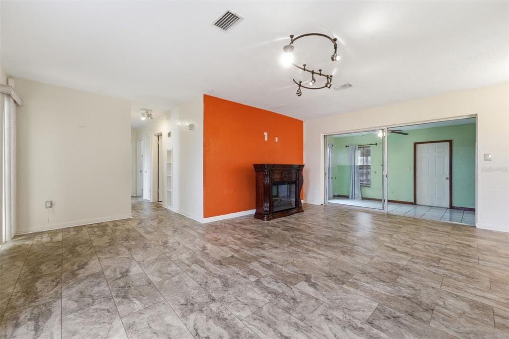 4094 GARDNER DRIVE photo 5