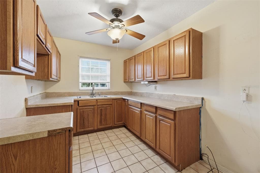 4094 GARDNER DRIVE photo 9