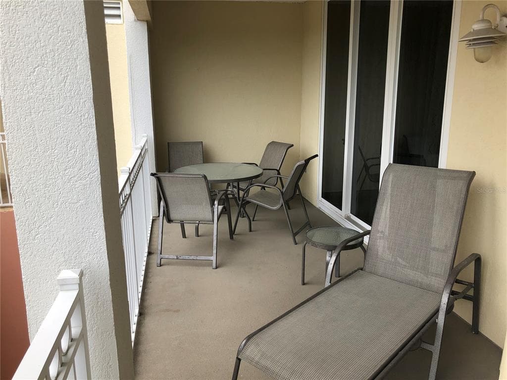 200 OCEAN CREST DRIVE 118 photo 18
