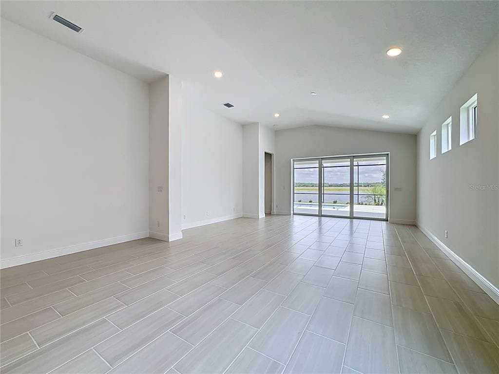 255 MONET TRAIL photo 17