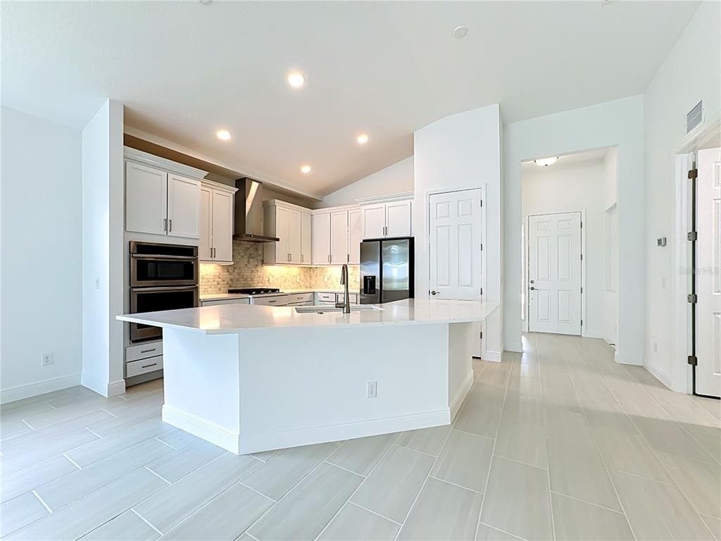 255 MONET TRAIL photo 16