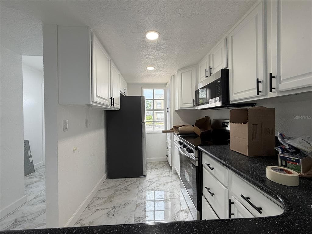 6661 121ST AVENUE G photo 12