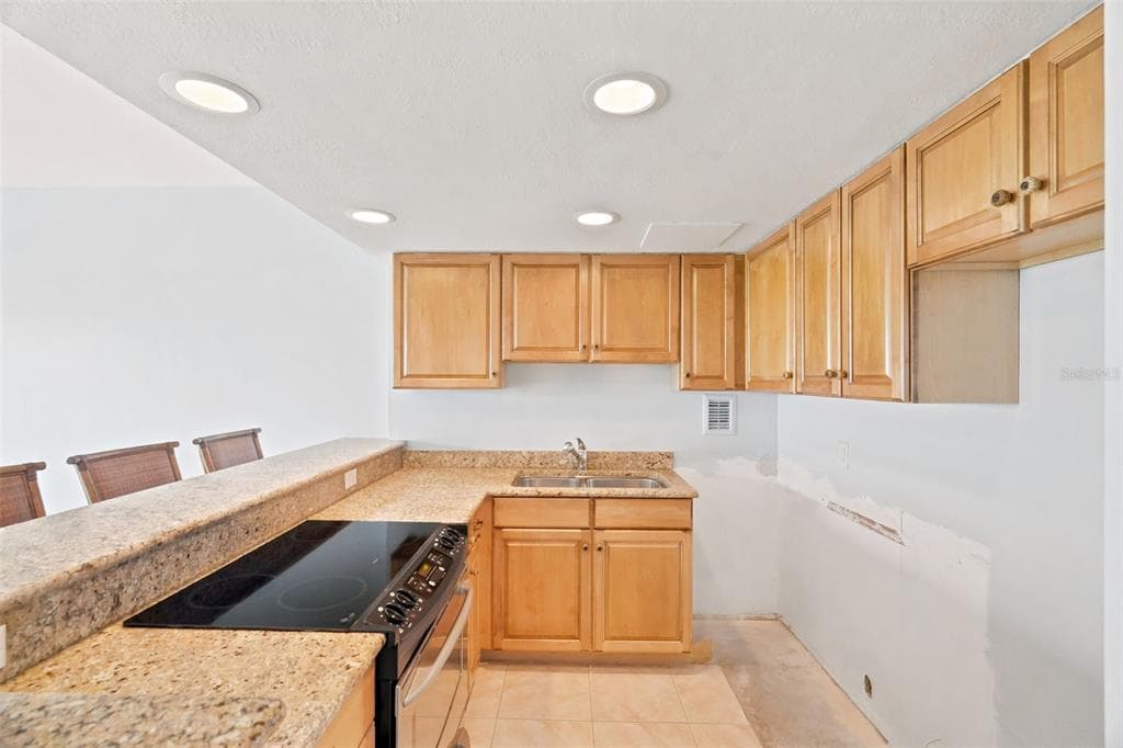 880 MANDALAY AVENUE C1214 photo 13