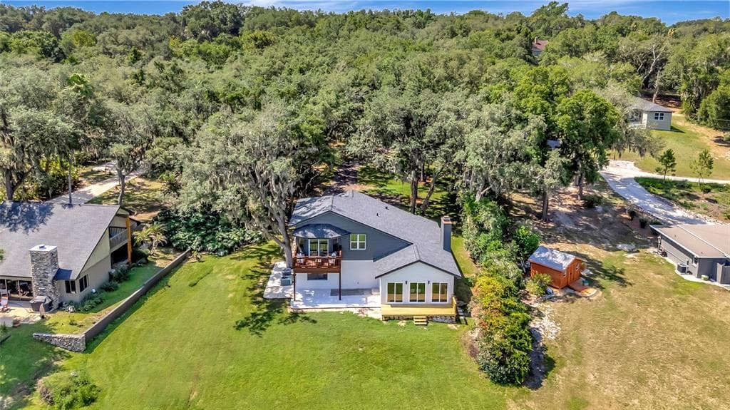 10547 LAKESHORE DRIVE photo 11