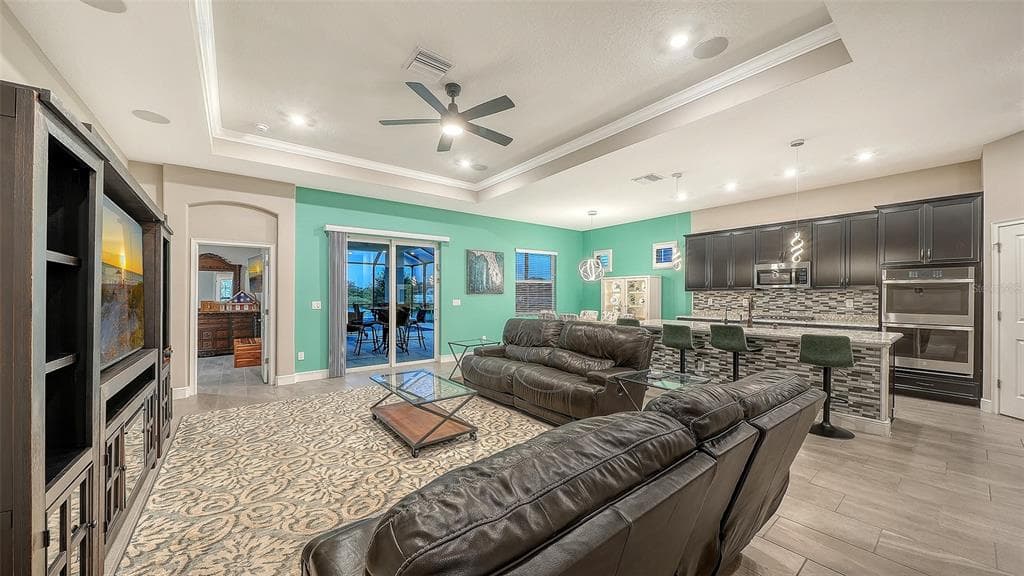 8234 TEA OLIVE TERRACE photo 13