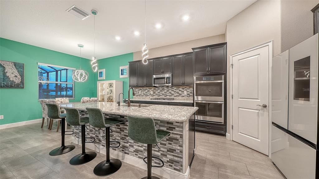 8234 TEA OLIVE TERRACE photo 17