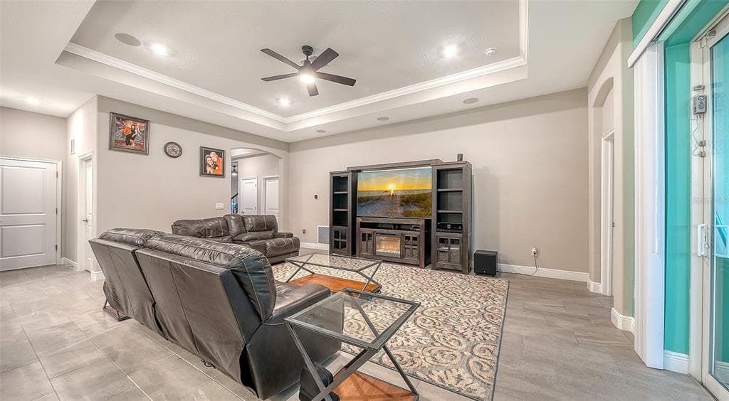 8234 TEA OLIVE TERRACE photo 16