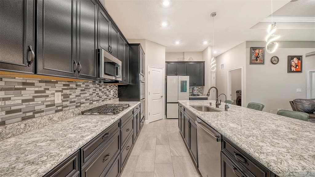 8234 TEA OLIVE TERRACE photo 18