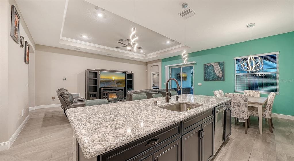 8234 TEA OLIVE TERRACE photo 21
