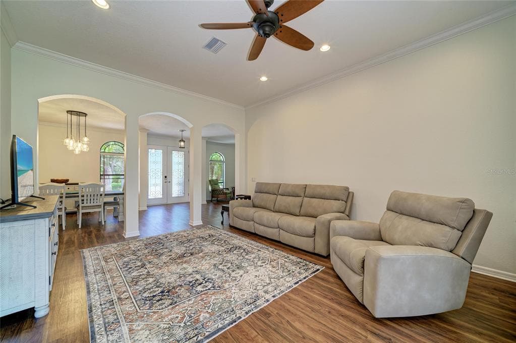 316 STAR SHELL DRIVE photo 17