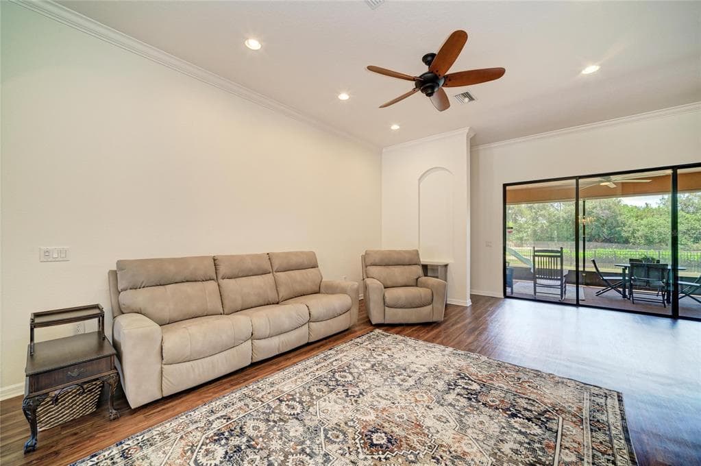 316 STAR SHELL DRIVE photo 16