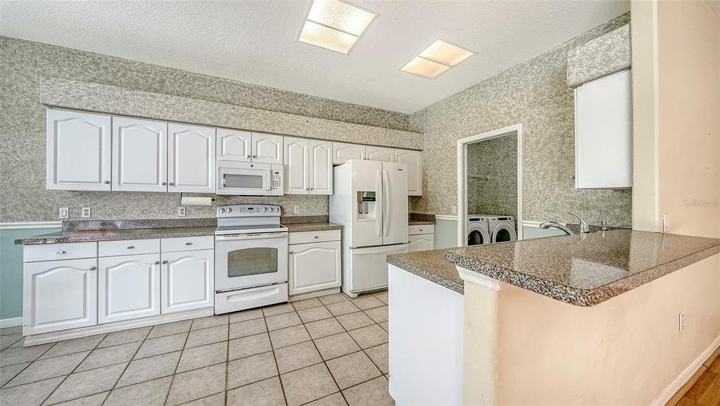 7287 38TH COURT E photo 12