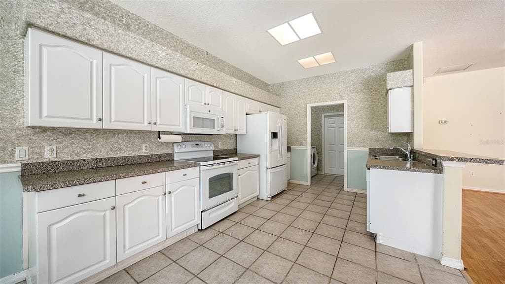 7287 38TH COURT E photo 14