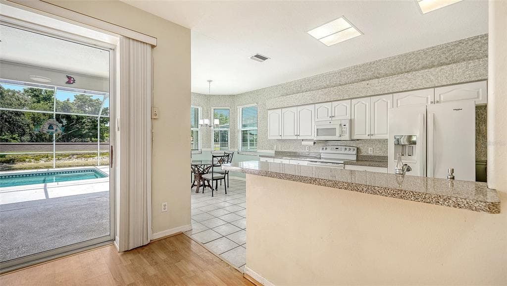 7287 38TH COURT E photo 11