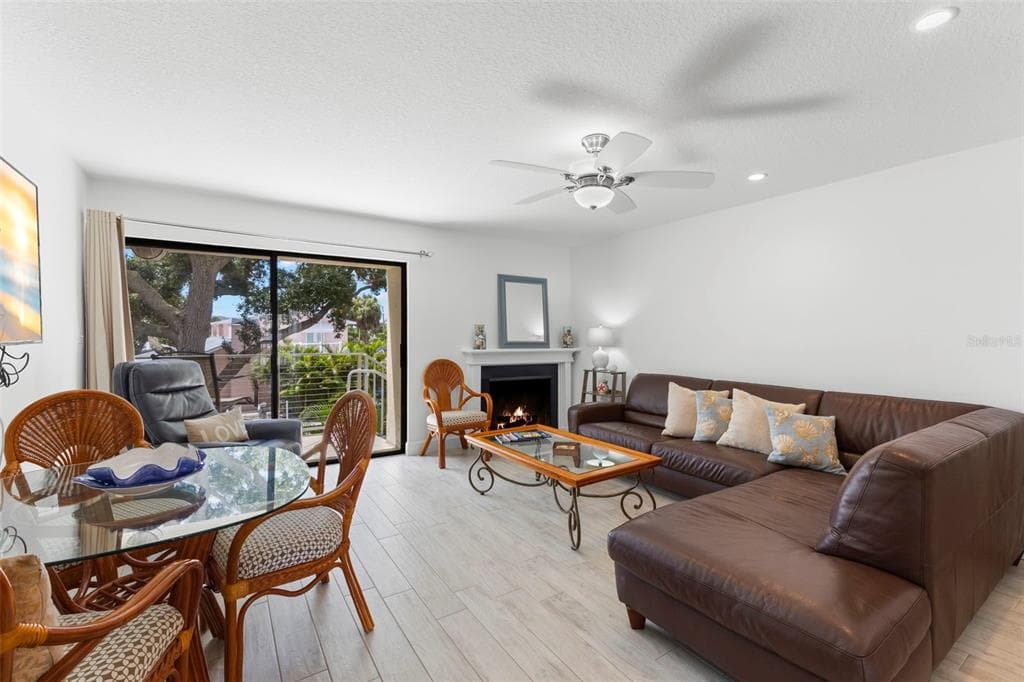433 S PAULA DRIVE 28 photo 8