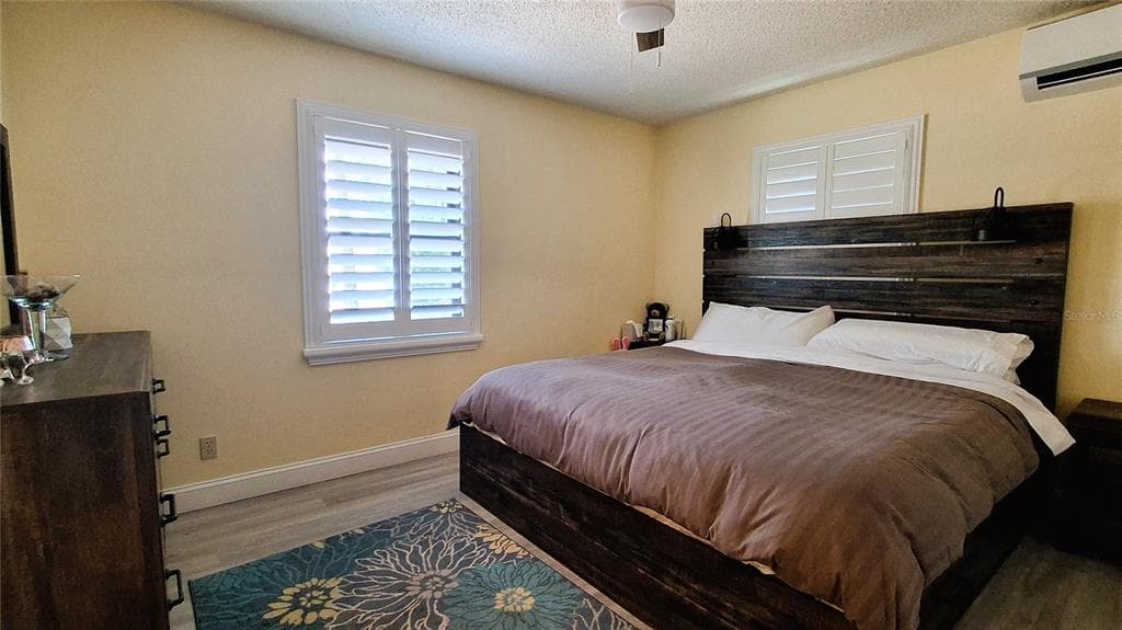 40 SE CHINICA DRIVE photo 10