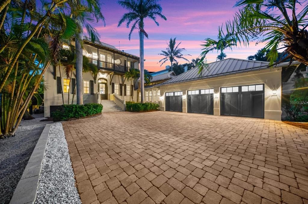 500 GULF BOULEVARD photo 3