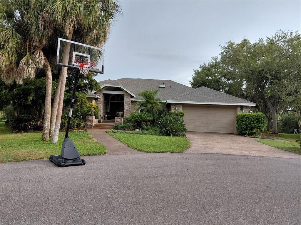 4424 FRIAR TUCK LANE photo 1