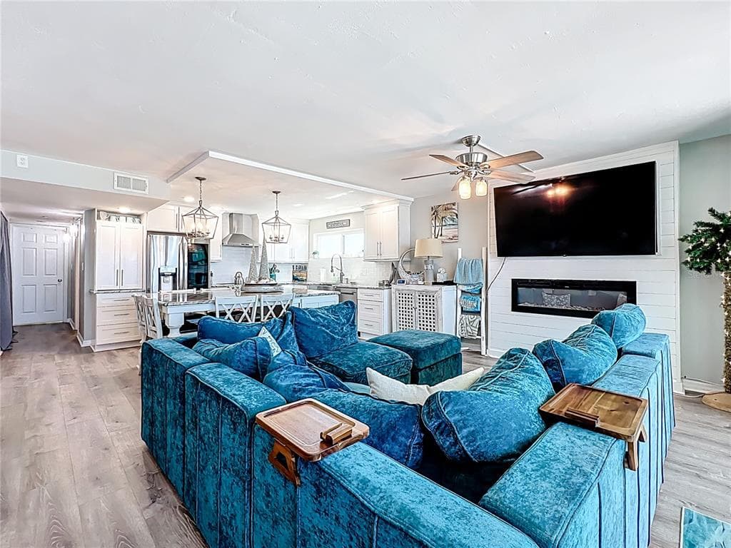 14146 GULF BOULEVARD 3A photo 12