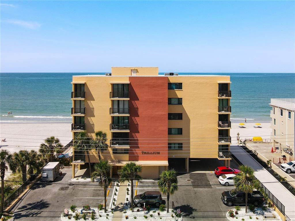 14146 GULF BOULEVARD 3A photo 1