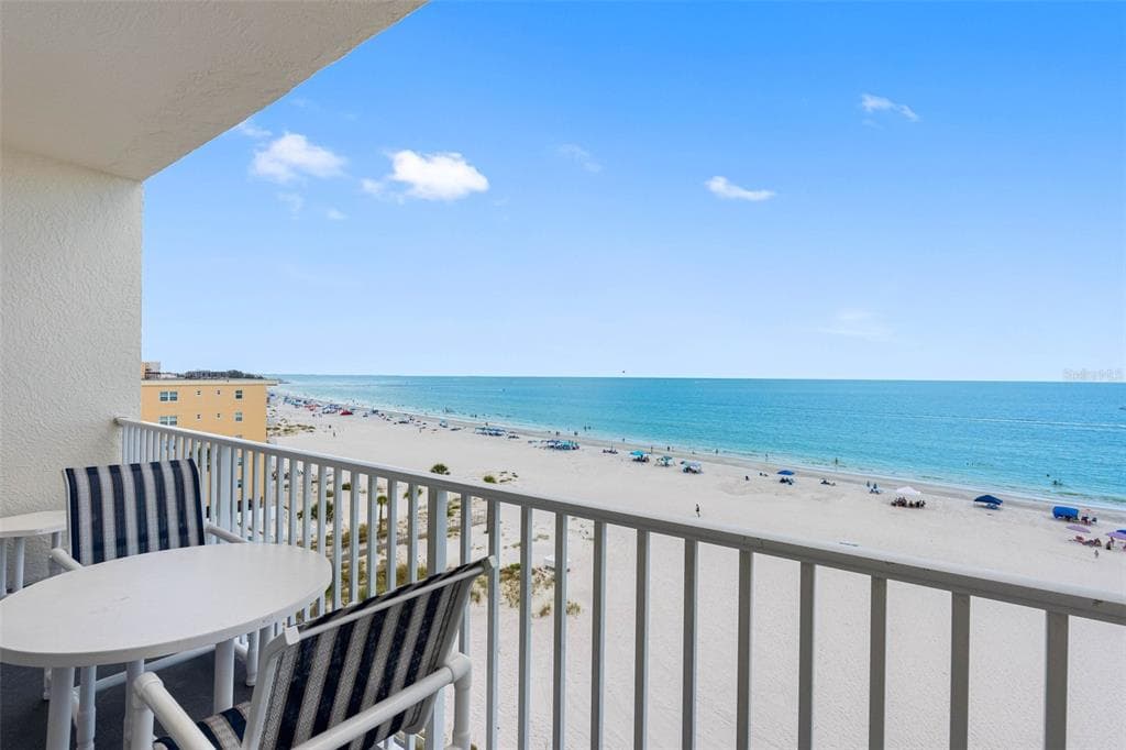 13500 GULF BOULEVARD 605 photo 5