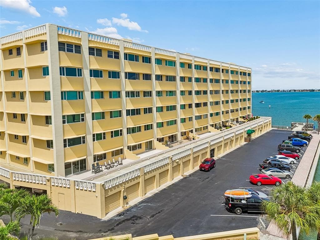 100 BLUFF VIEW DRIVE #509C 2