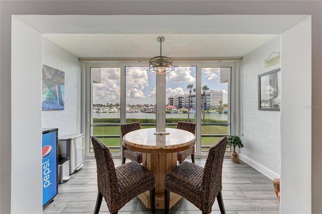 250 SANTA MARIA STREET 219 photo 2