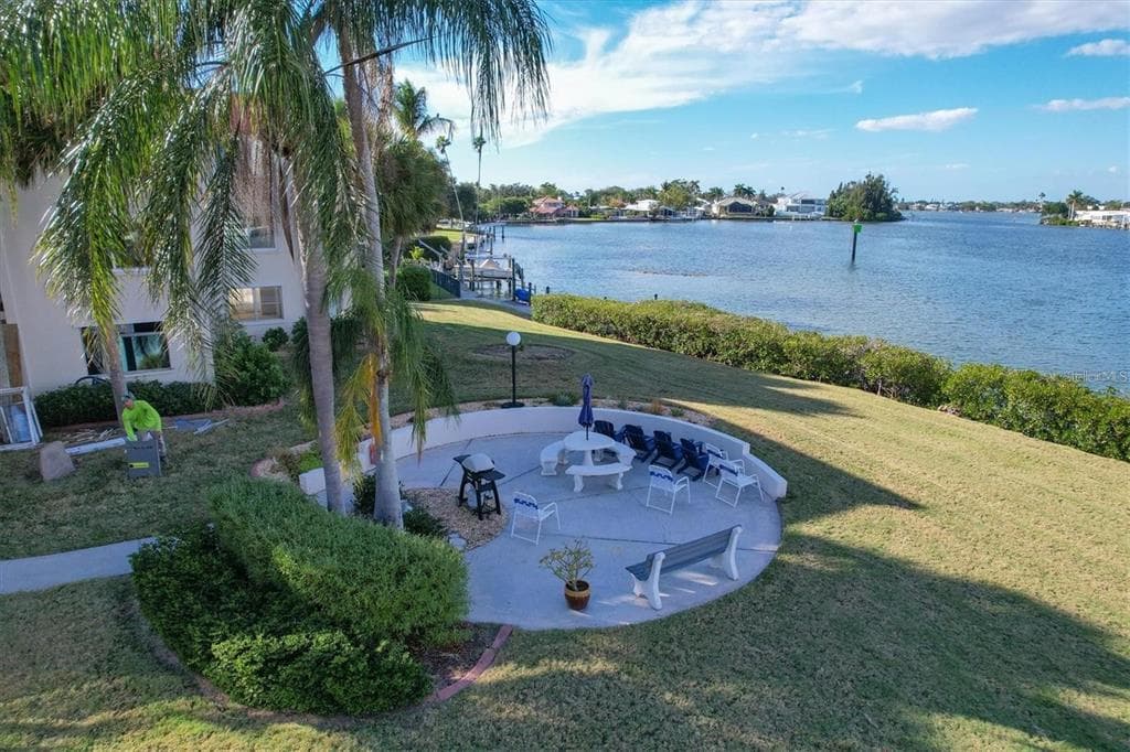 250 SANTA MARIA STREET 219 photo 6