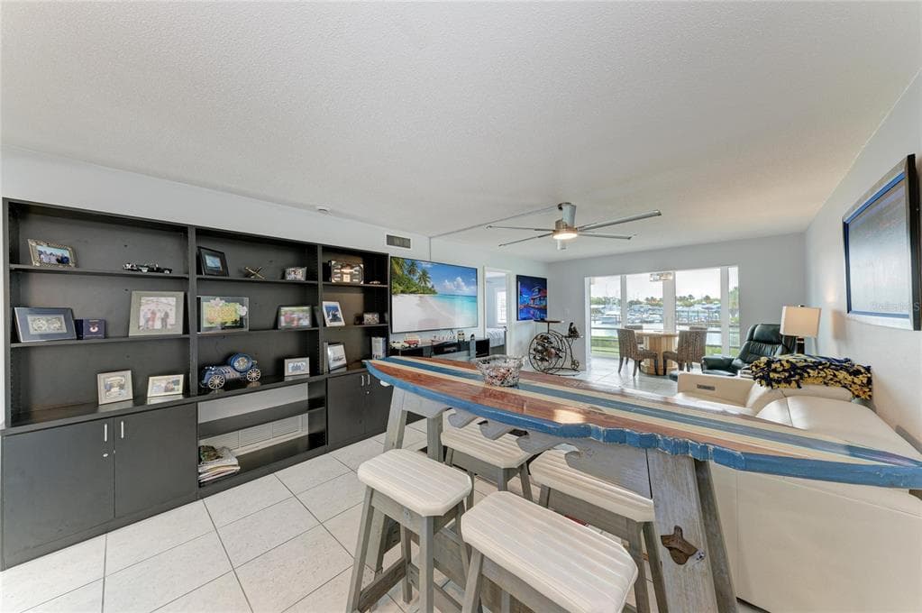 250 SANTA MARIA STREET 219 photo 20