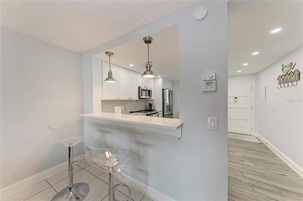 250 SANTA MARIA STREET 219 photo 15