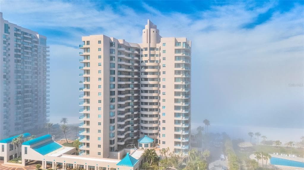 1520 GULF BOULEVARD 1807 photo 3