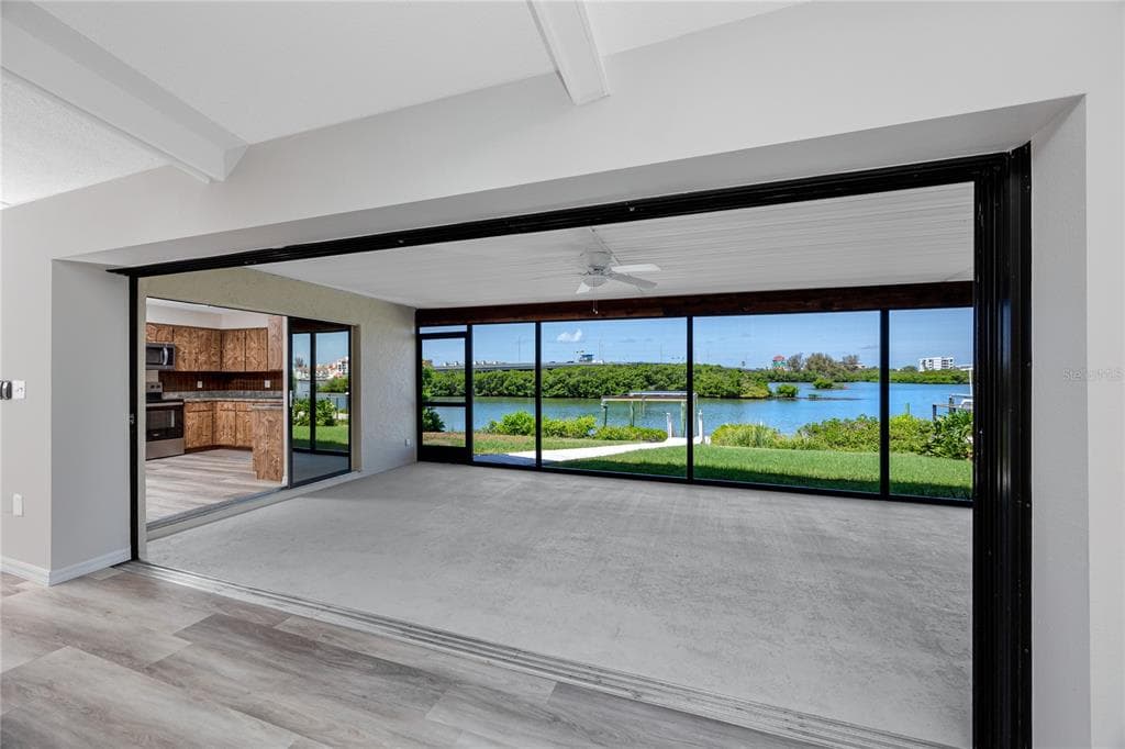 8046 BAYHAVEN DRIVE 3