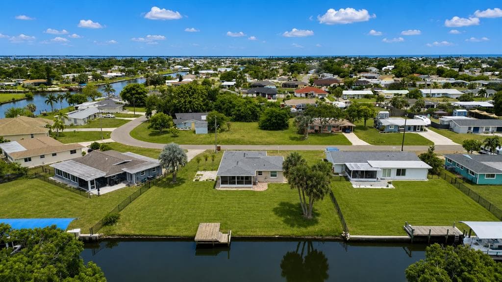 132 CONCORD DRIVE NE 2