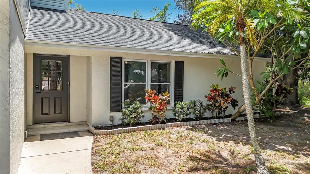 4256 KING RICHARD LANE photo 3