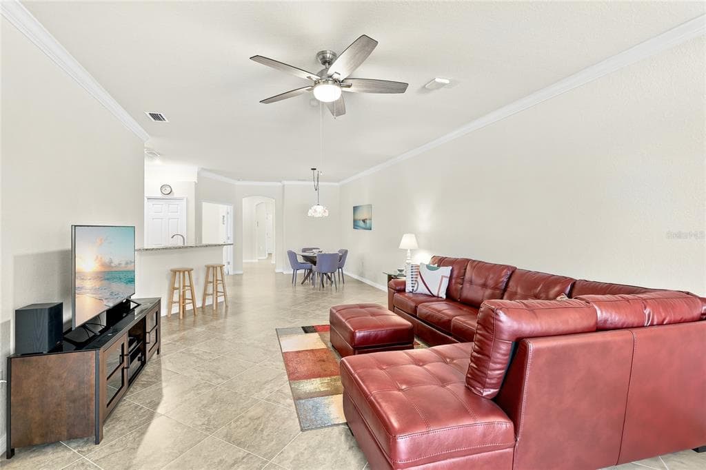12192 AMICA LOOP photo 20