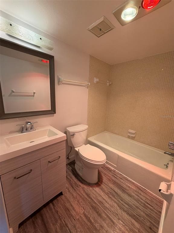 7153 W COUNTRY CLUB DR N 145 photo 10