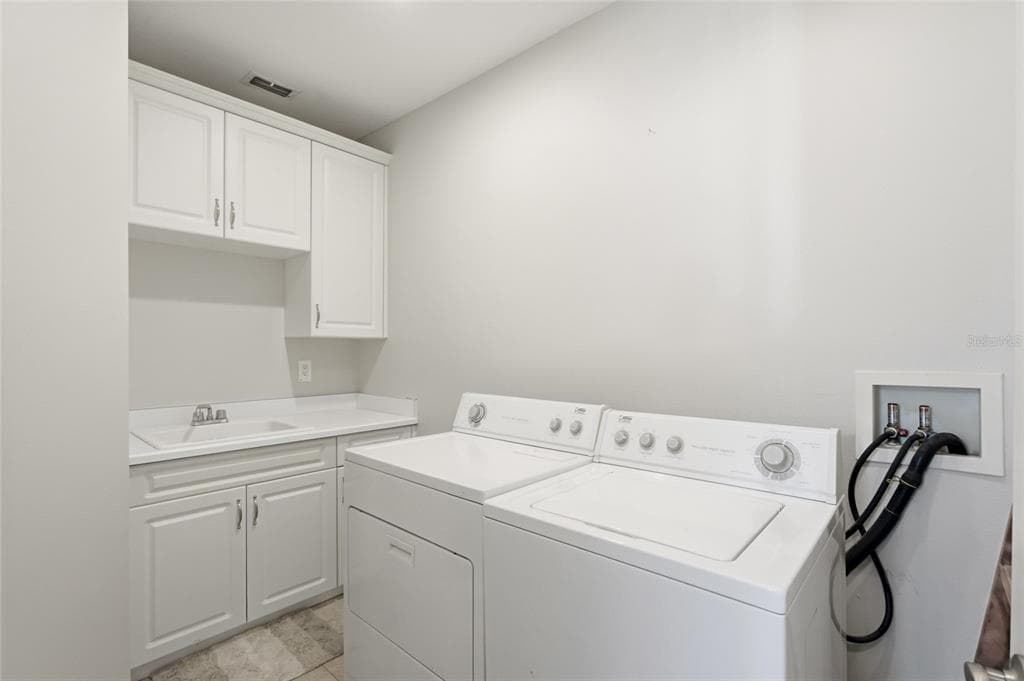 29 NORTHSHORE AVENUE photo 17