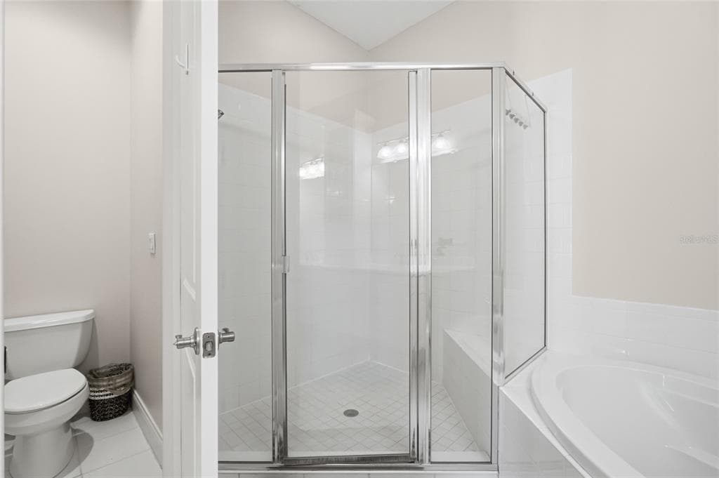 29 NORTHSHORE AVENUE photo 24