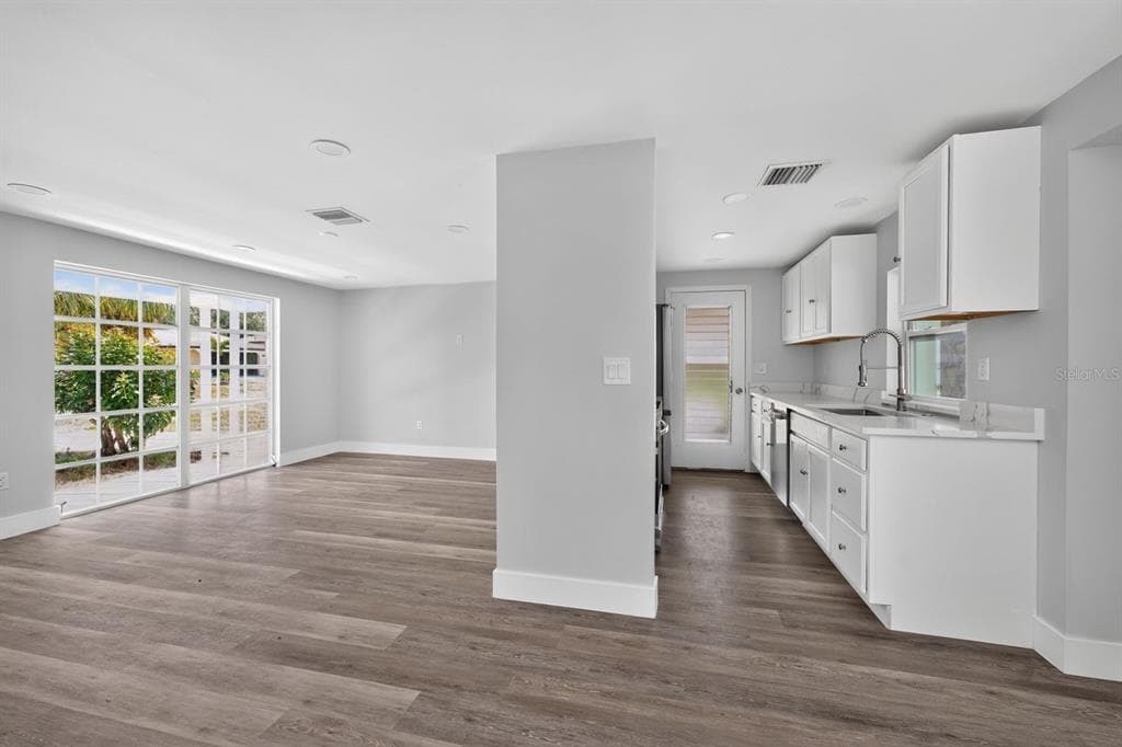 18321 WOLBRETTE CIRCLE photo 13