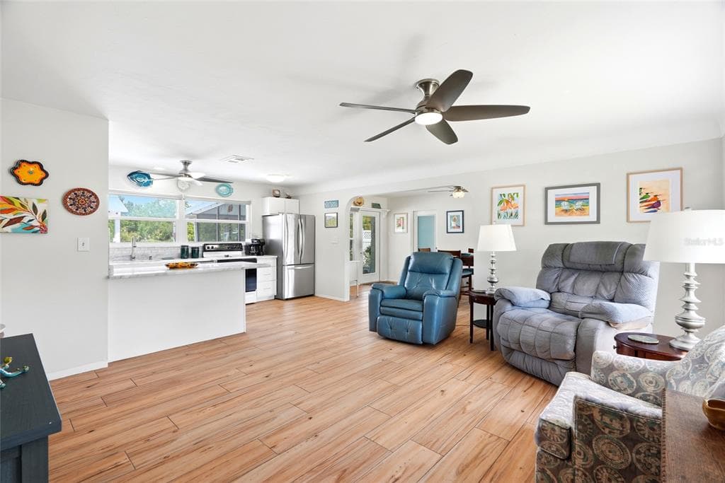 4822 60TH WAY N photo 5
