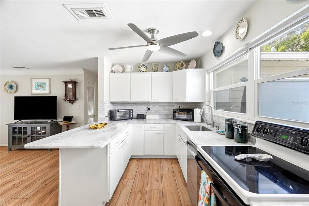 4822 60TH WAY N photo 8