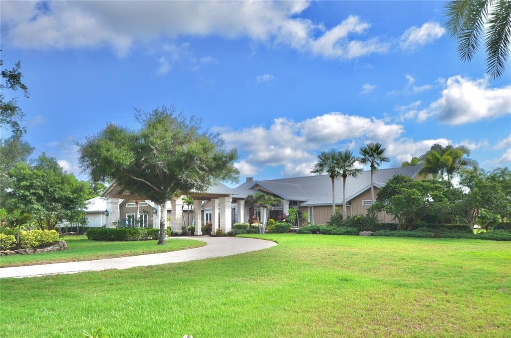 630 N RIVER ROAD photo 2