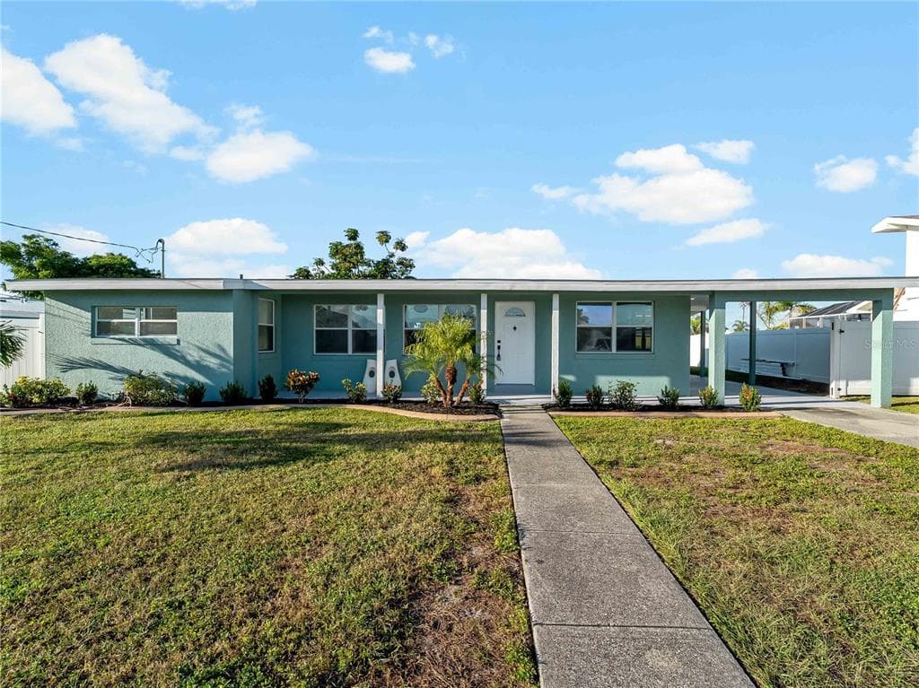 581 LINDLEY TERRACE photo 3