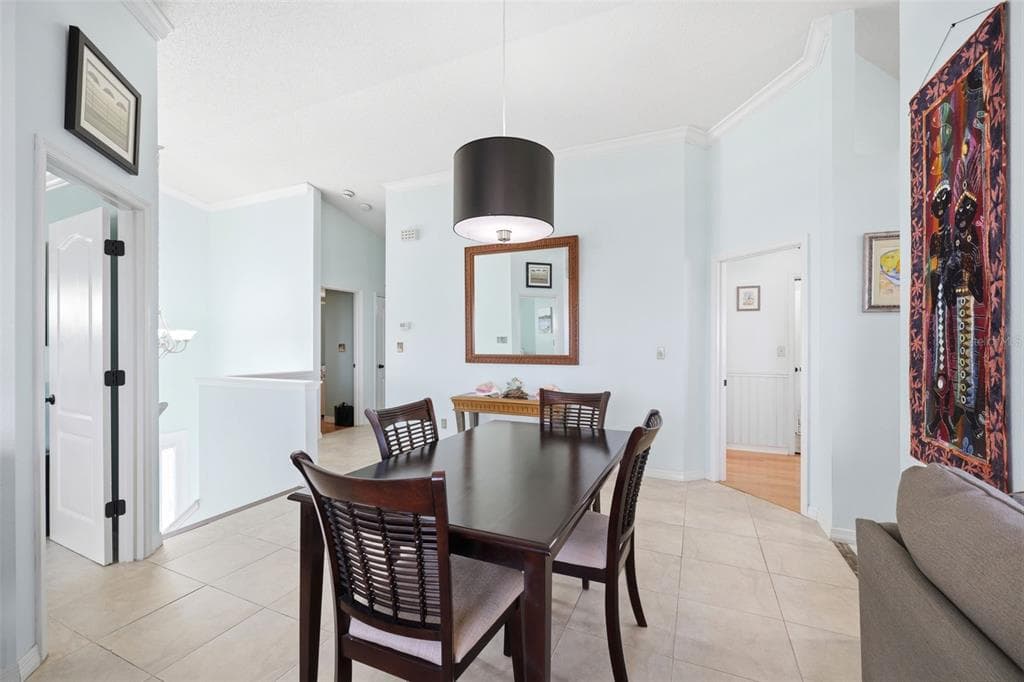 13943 ETHEL AVENUE photo 9