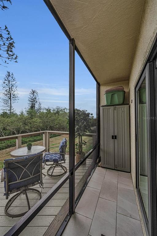 1673 SEASCAPE CIRCLE 102 photo 13